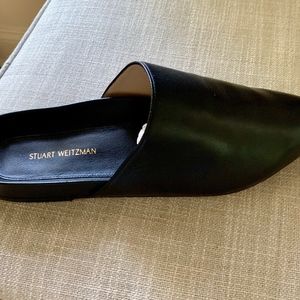 Stuart Weitzman Studio Flat Mule Black size 8.5